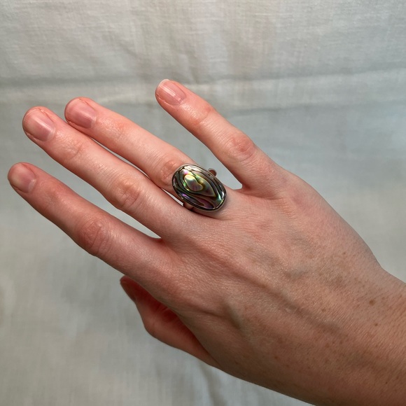 Sterling Silver Abalone Shell Statement Ring Size 6.25 - Picture 1 of 6